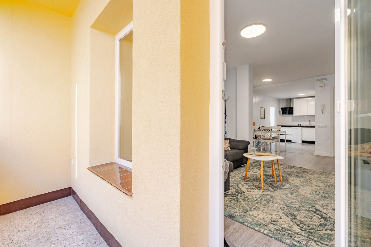 Se vende Aparthotel de 12 dormitorios en Costa Del Sol, Málaga, España