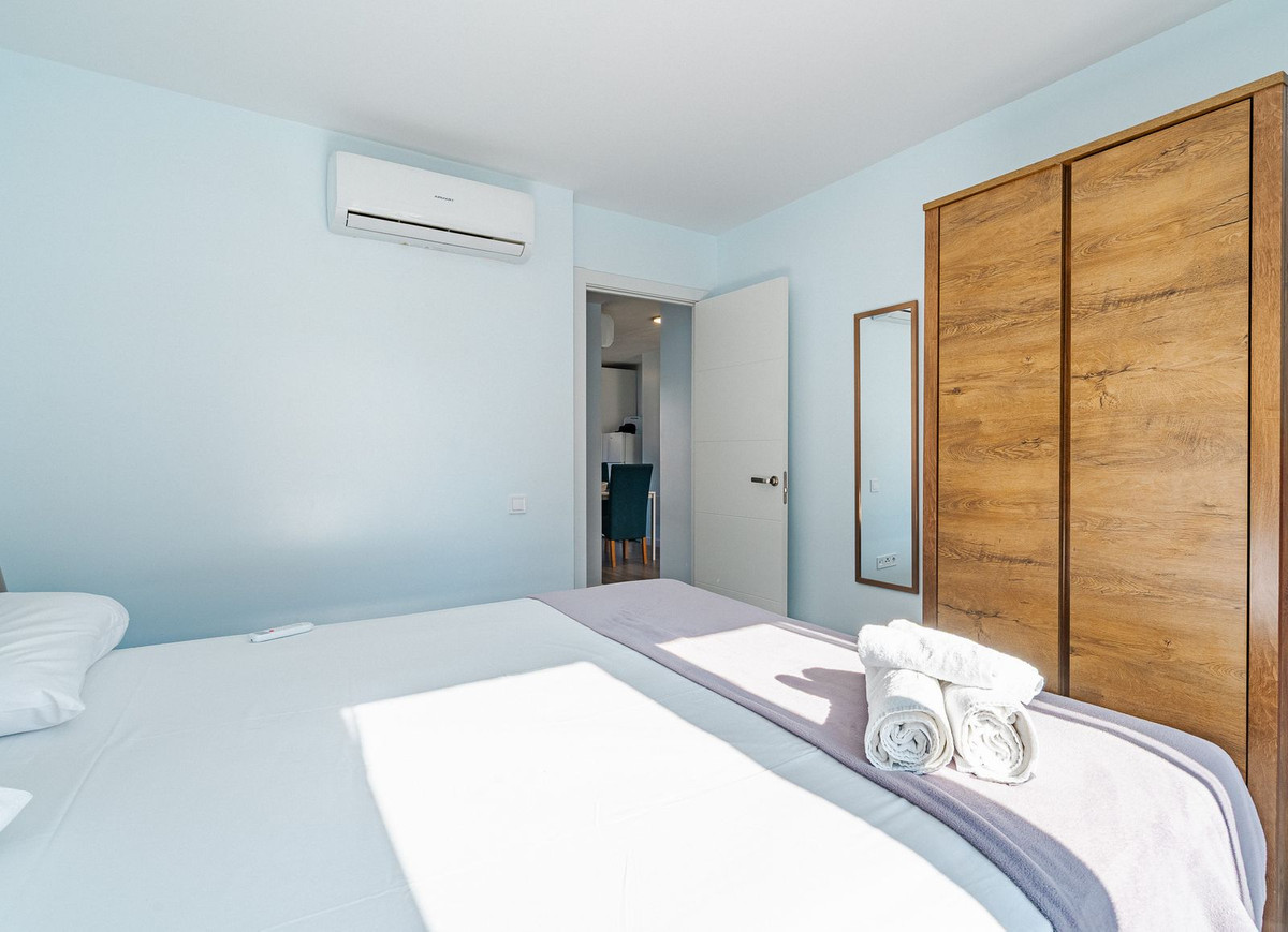 Se vende Aparthotel de 12 dormitorios en Costa Del Sol, Málaga, España