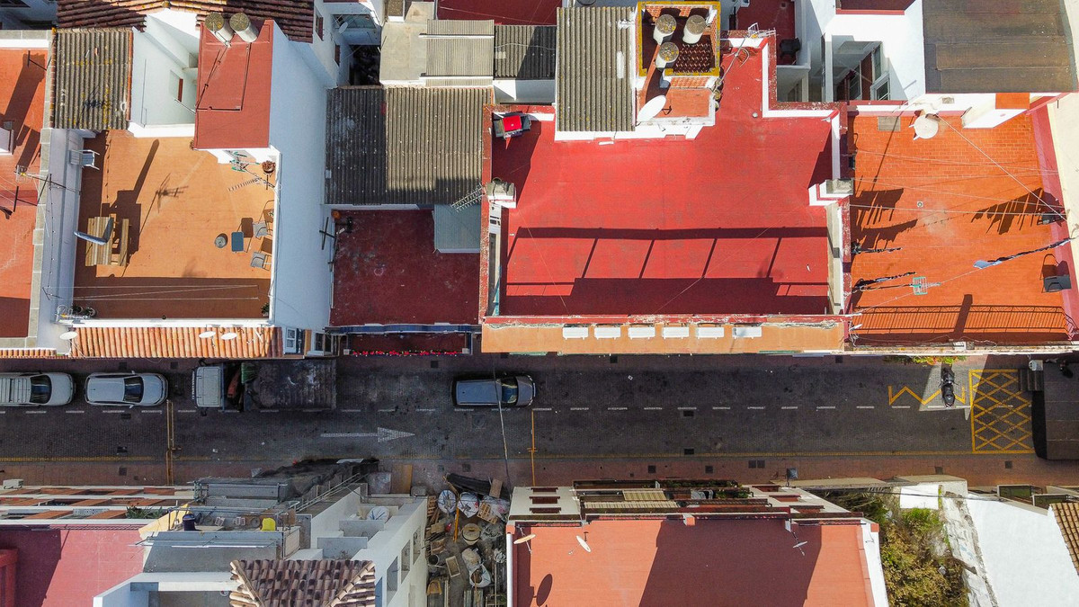 Se vende Aparthotel de 12 dormitorios en Costa Del Sol, Málaga, España