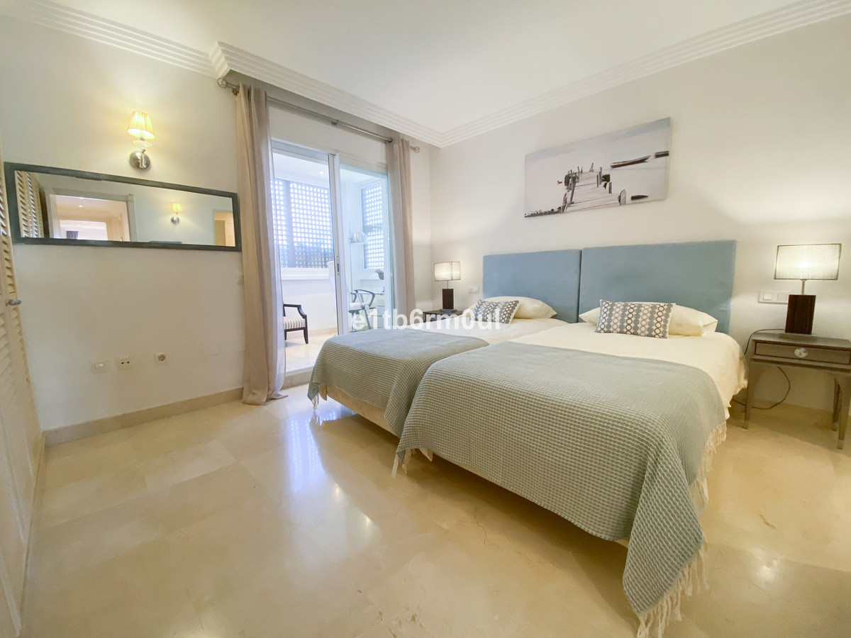 2 Bed Apartment for sale in Nueva Andalucía Costa Del Sol, Málaga, Spain
