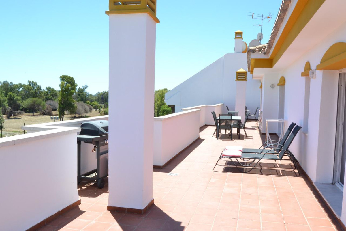 2 Bed Apartment for sale in Nueva Andalucía Costa Del Sol, Málaga, Spain
