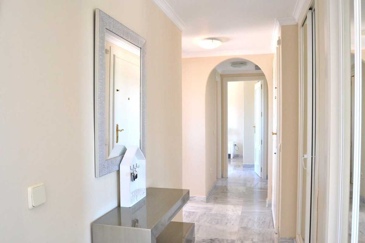 2 Bed Apartment for sale in Nueva Andalucía Costa Del Sol, Málaga, Spain