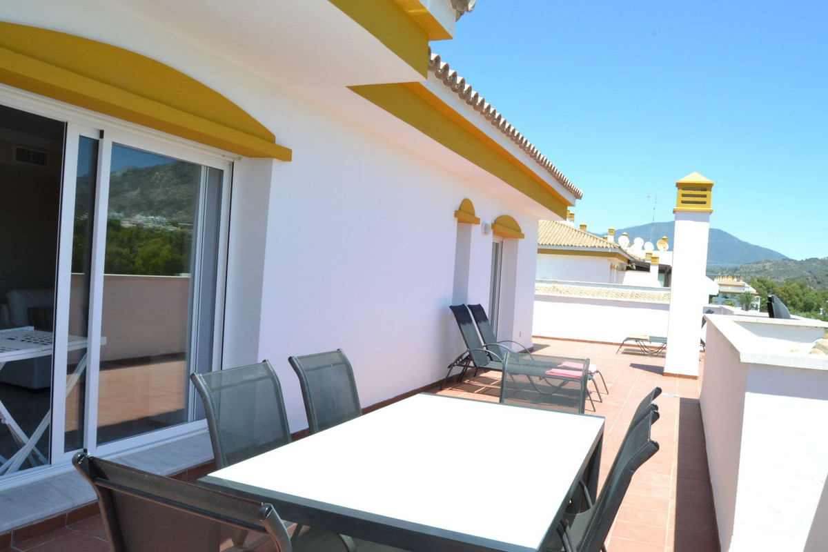 2 Bed Apartment for sale in Nueva Andalucía Costa Del Sol, Málaga, Spain