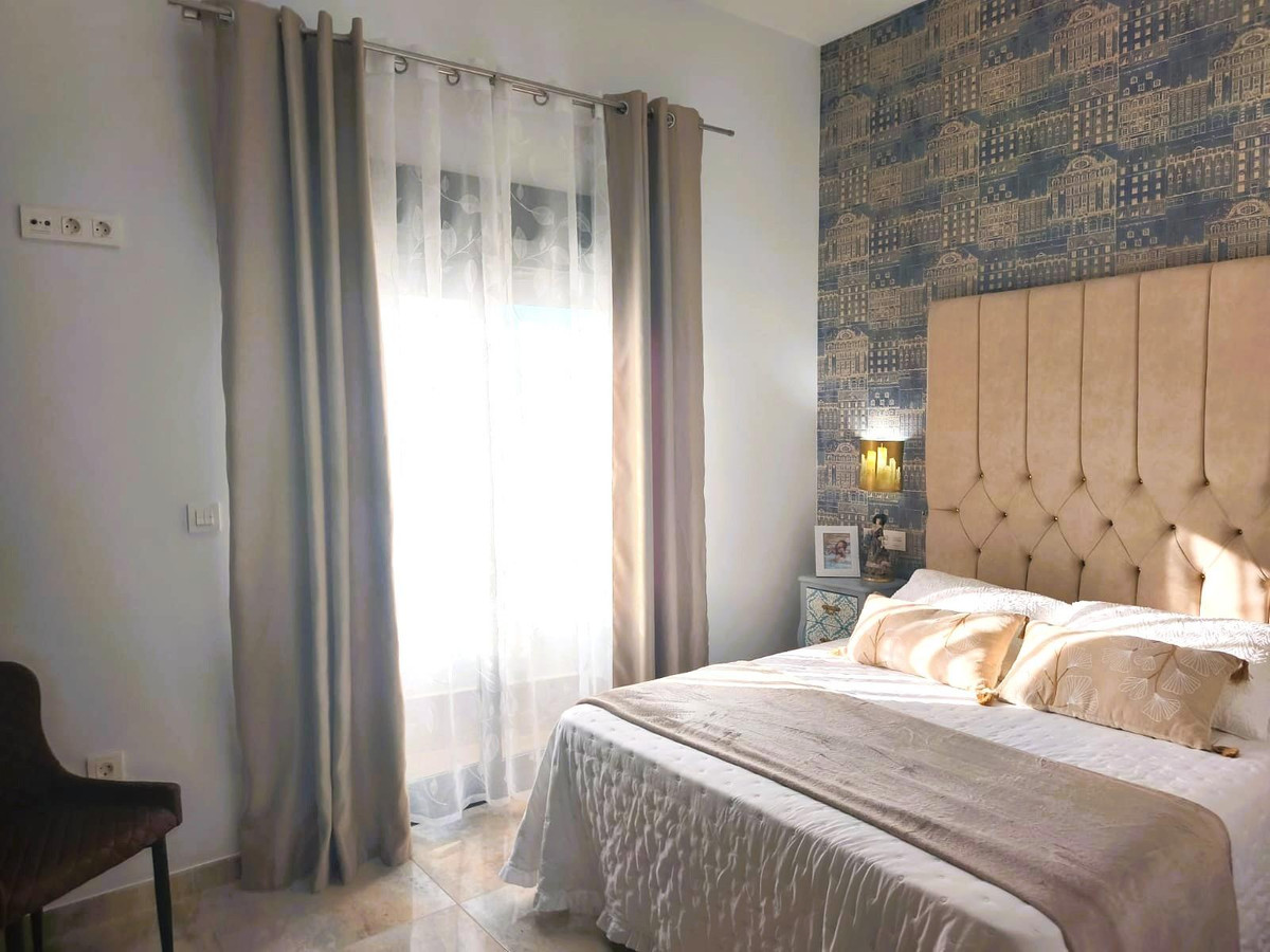 Se vende Villa - Chalet de 3 dormitorios en Costa Blanca, Alicante, España