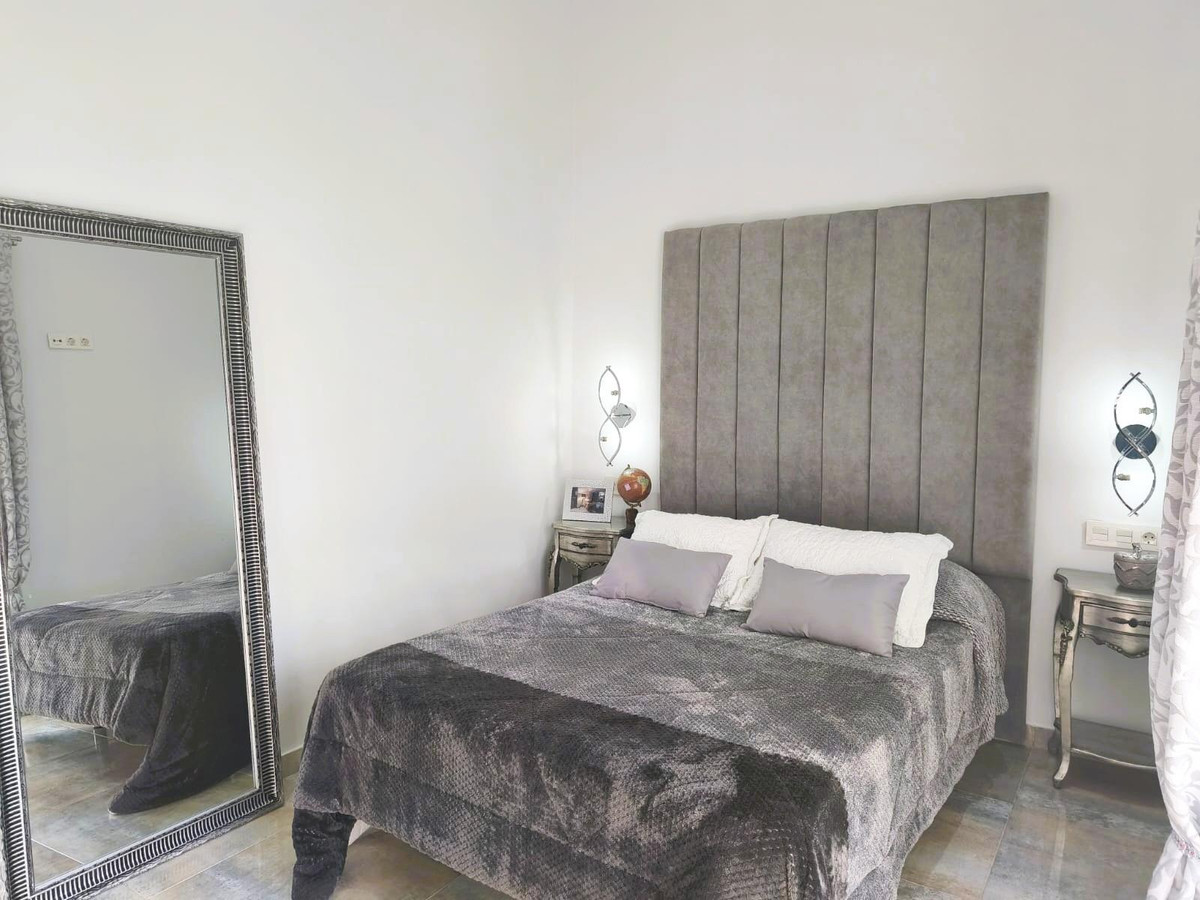 Se vende Villa - Chalet de 3 dormitorios en Costa Blanca, Alicante, España