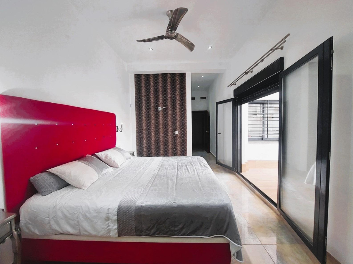 Se vende Villa - Chalet de 3 dormitorios en Costa Blanca, Alicante, España