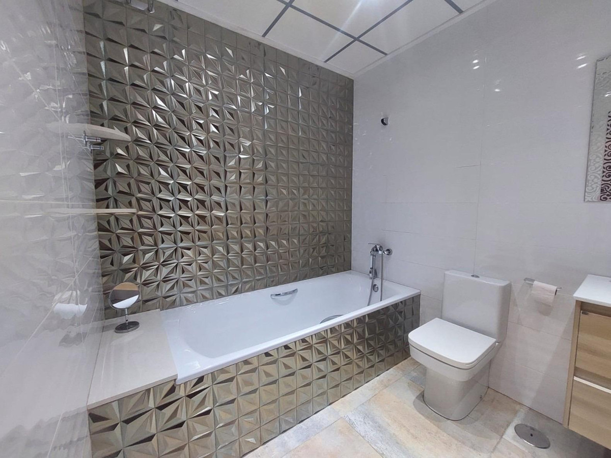 Se vende Villa - Chalet de 3 dormitorios en Costa Blanca, Alicante, España