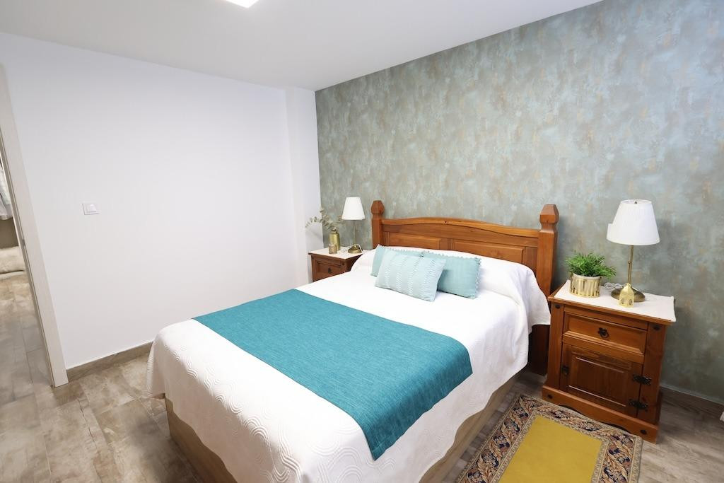Se vende Villa - Chalet de 4 dormitorios en Costa Blanca, Alicante, España
