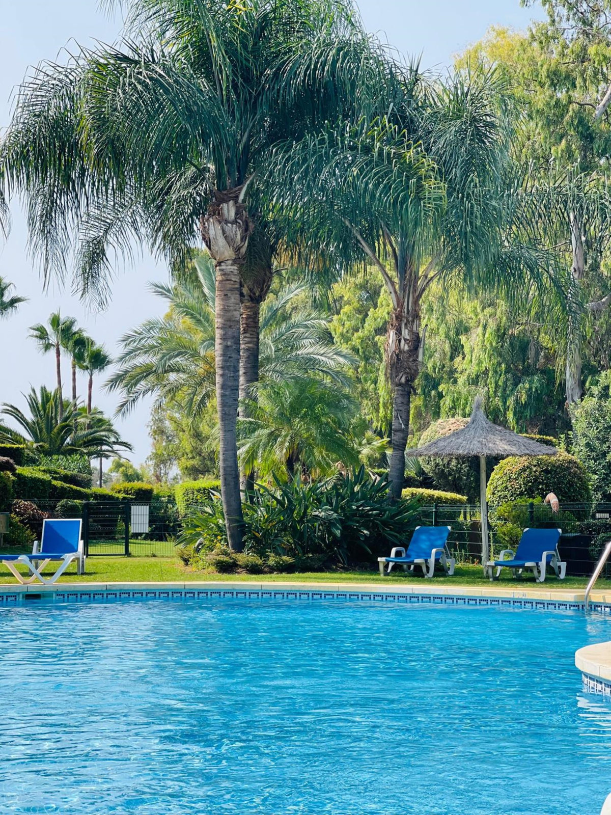 Se vende Apartamento Planta Media de 2 dormitorios en Costa Del Sol, Málaga, España