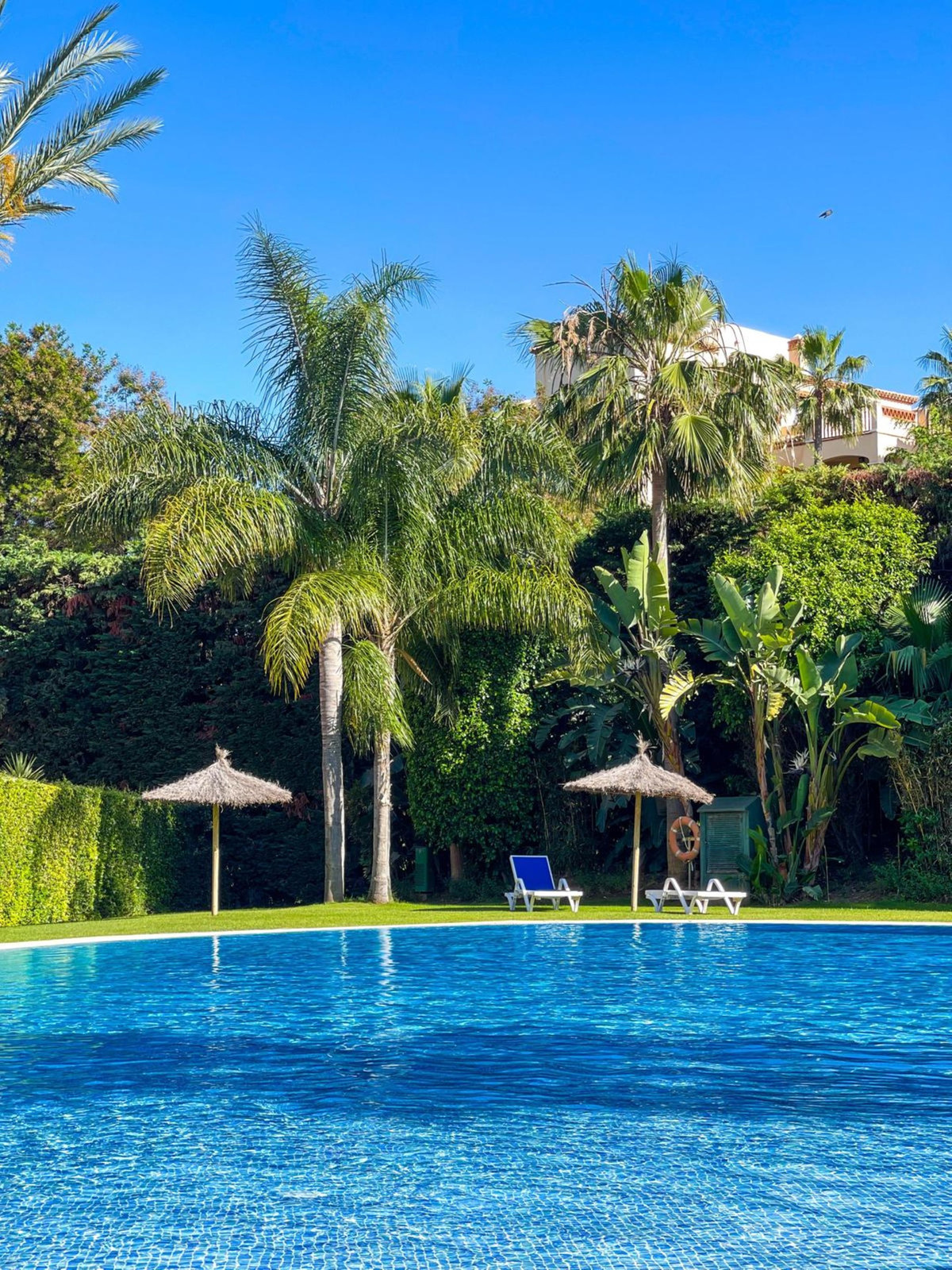 Se vende Apartamento Planta Media de 2 dormitorios en Costa Del Sol, Málaga, España