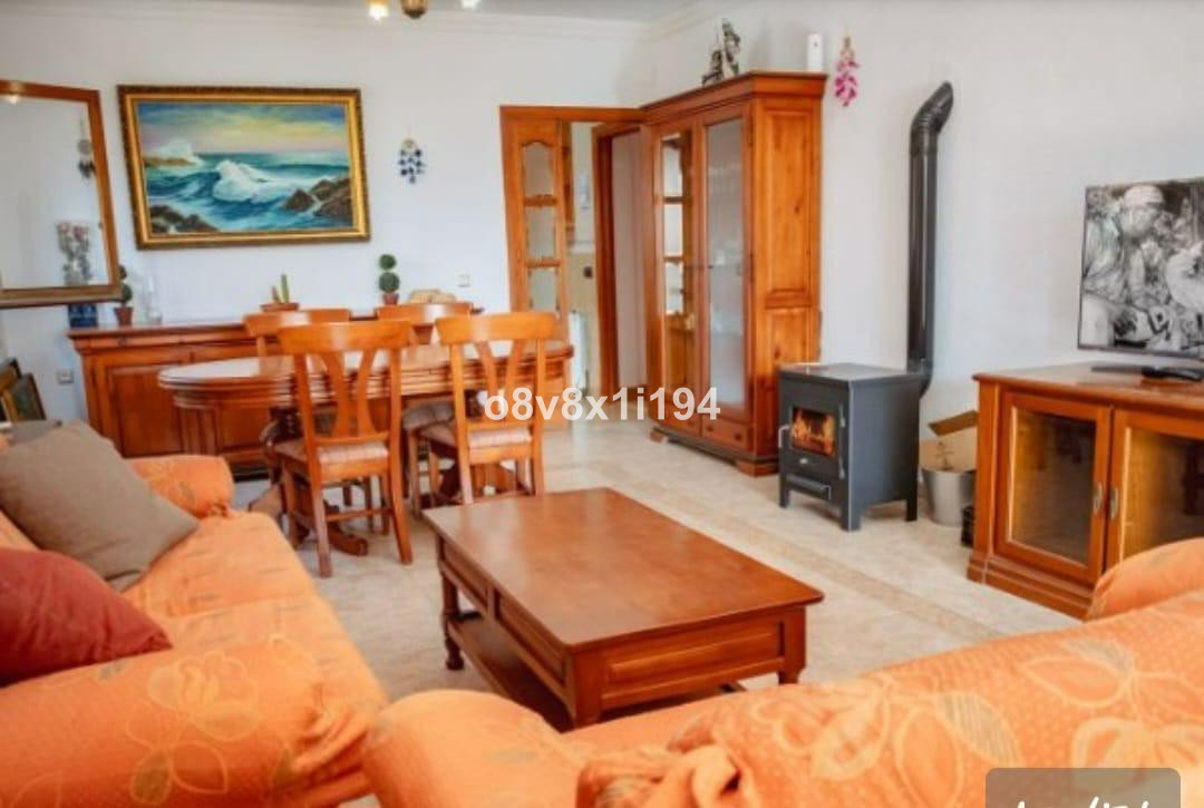 Se vende Villa - Chalet de 11 dormitorios en Costa Del Sol East, Málaga, España