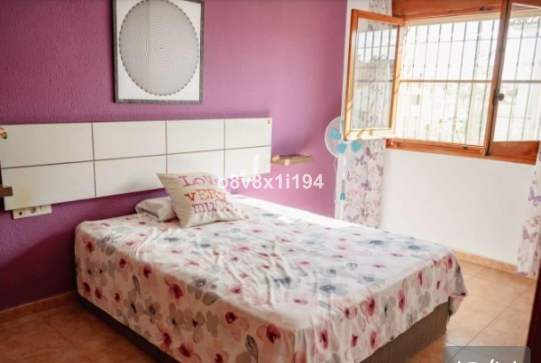 Se vende Villa - Chalet de 11 dormitorios en Costa Del Sol East, Málaga, España