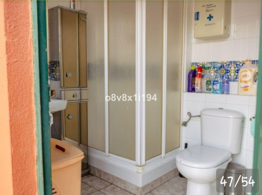 Se vende Villa - Chalet de 11 dormitorios en Costa Del Sol East, Málaga, España