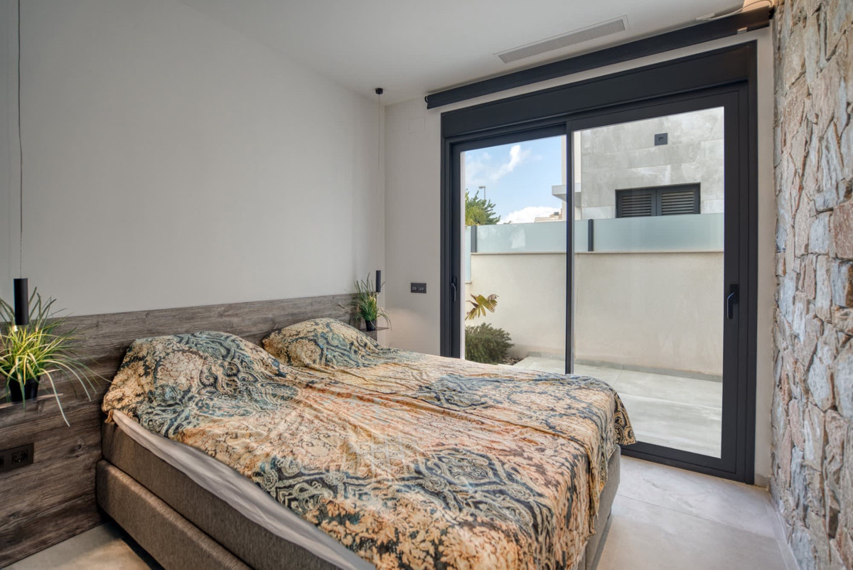 5 Bed Townhouse for sale in Ciudad Quesada Costa Blanca, Alicante, Spain