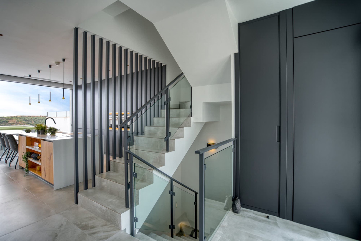 5 Bed Townhouse for sale in Ciudad Quesada Costa Blanca, Alicante, Spain