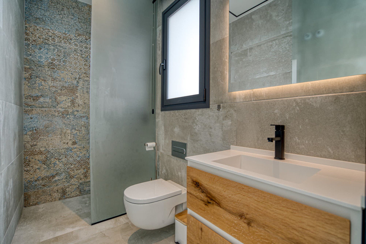 5 Bed Townhouse for sale in Ciudad Quesada Costa Blanca, Alicante, Spain