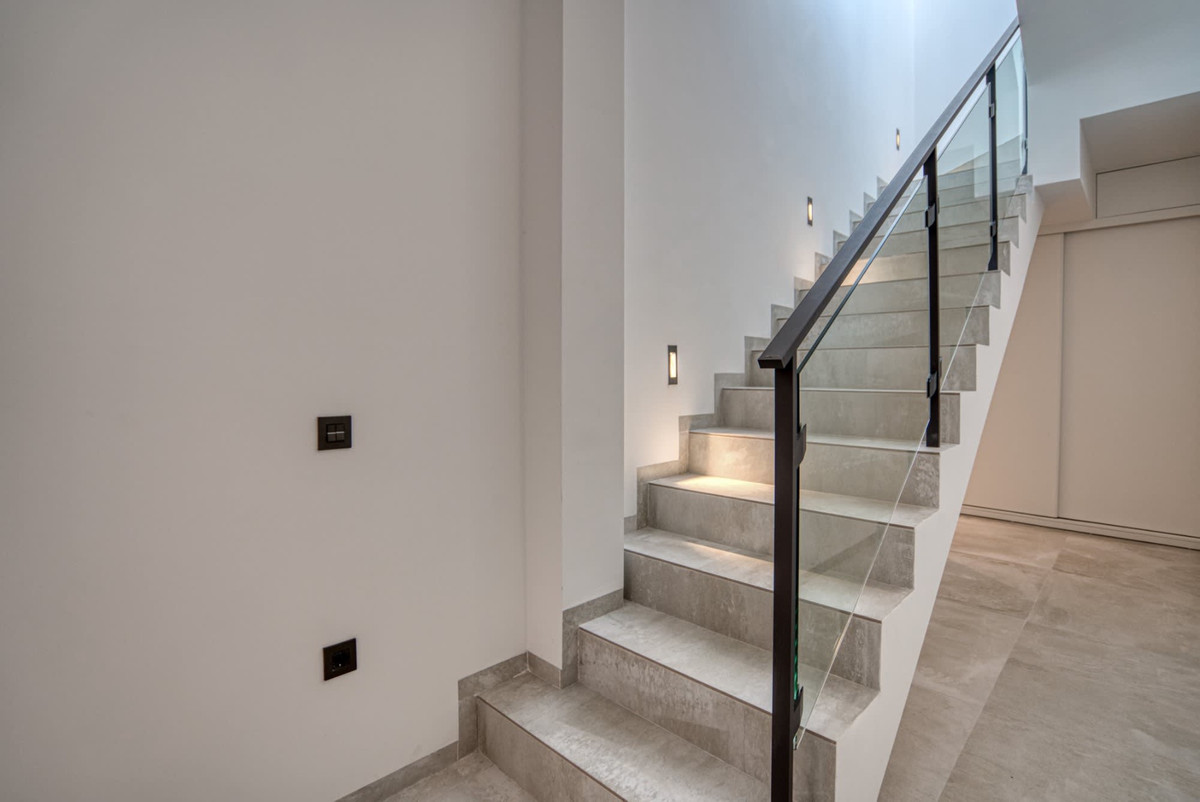 5 Bed Townhouse for sale in Ciudad Quesada Costa Blanca, Alicante, Spain