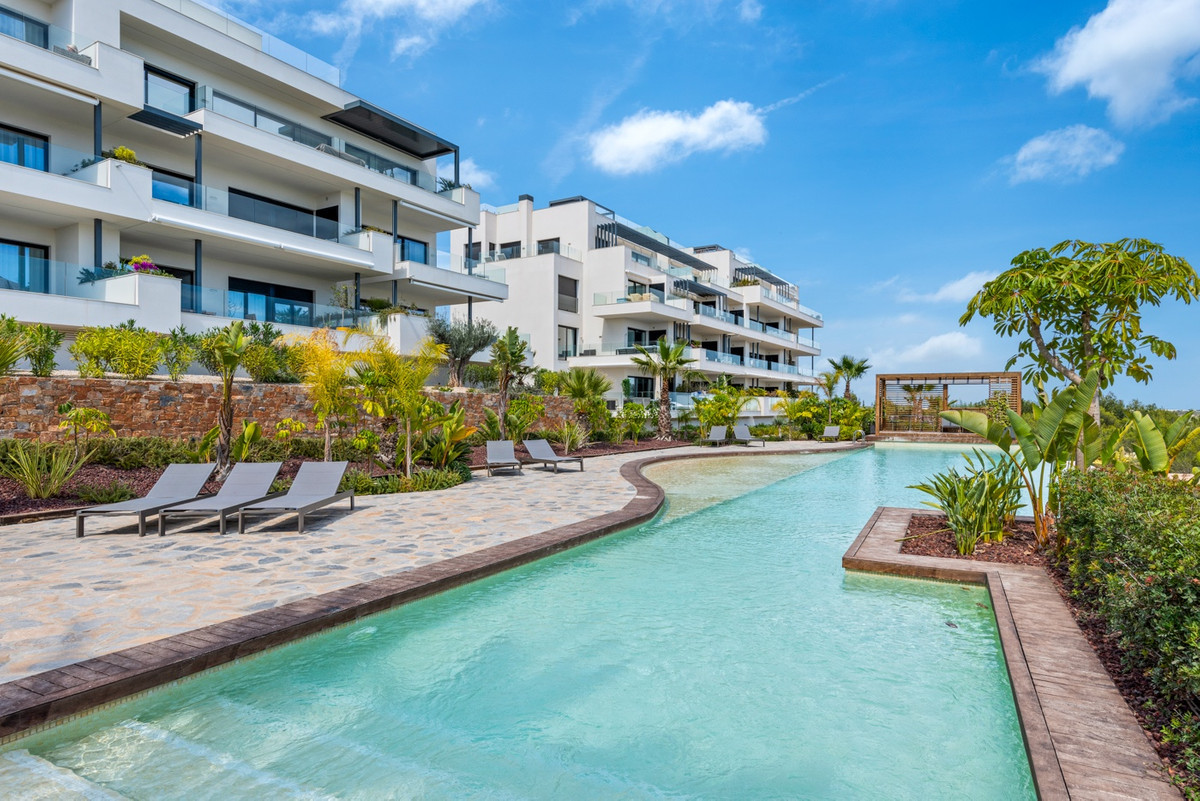 Se vende Apartamento Planta Media de 2 dormitorios en Costa Blanca, Alicante, España