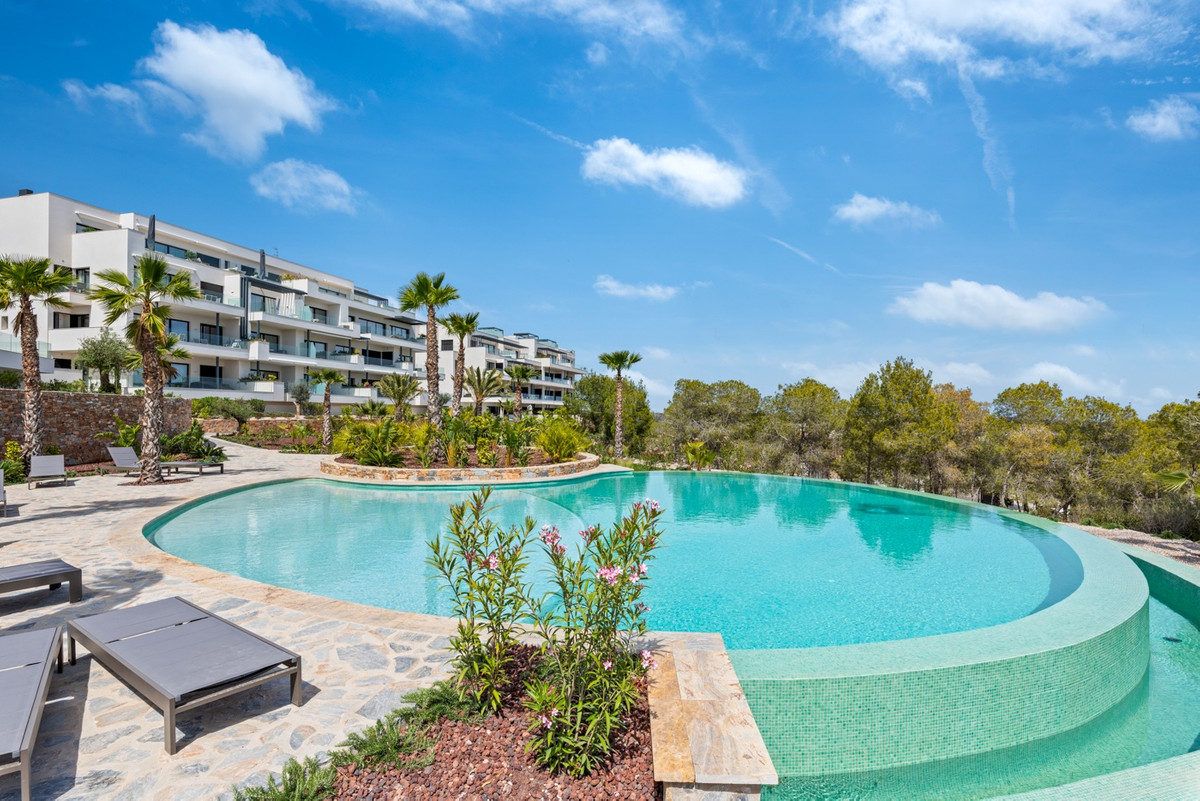Se vende Apartamento Planta Media de 2 dormitorios en Costa Blanca, Alicante, España