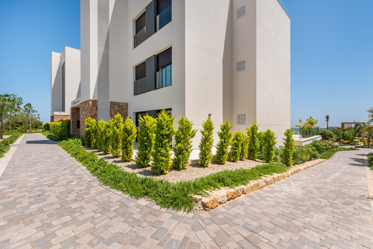 Se vende Apartamento Planta Media de 2 dormitorios en Costa Blanca, Alicante, España