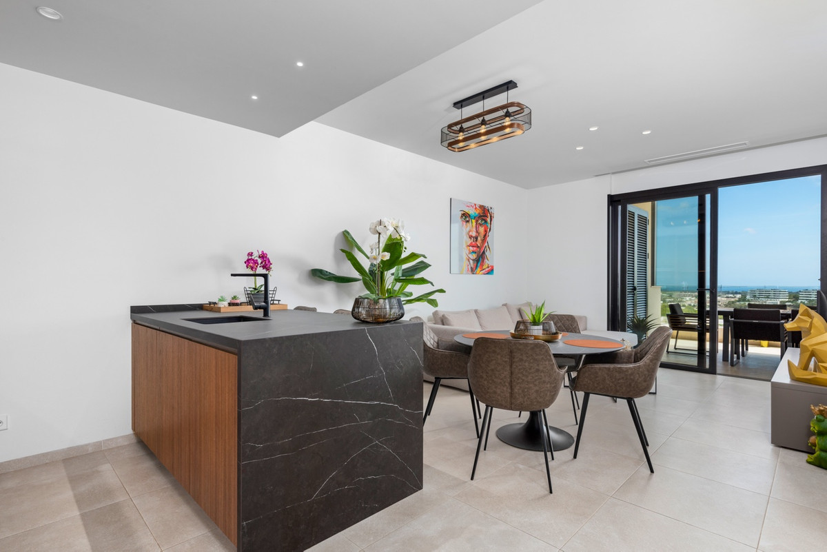 Se vende Apartamento Planta Media de 2 dormitorios en Costa Blanca, Alicante, España