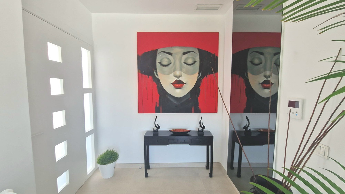 5 Bed Townhouse for sale in La Marina Costa Blanca, Alicante, Spain