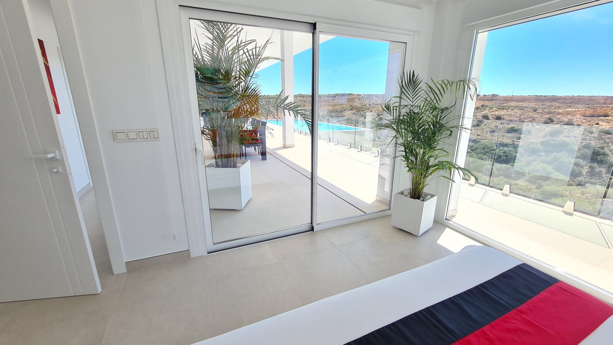 5 Bed Townhouse for sale in La Marina Costa Blanca, Alicante, Spain