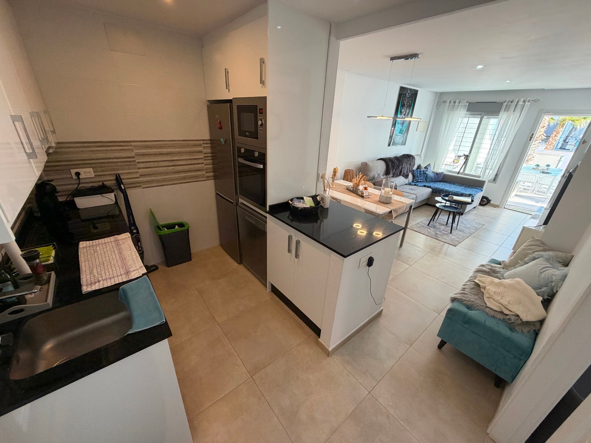 2 Bed Apartment for sale in La Florida Costa Blanca, Alicante, Spain