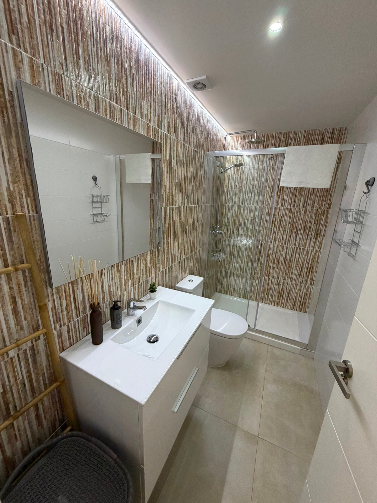 2 Bed Apartment for sale in La Florida Costa Blanca, Alicante, Spain