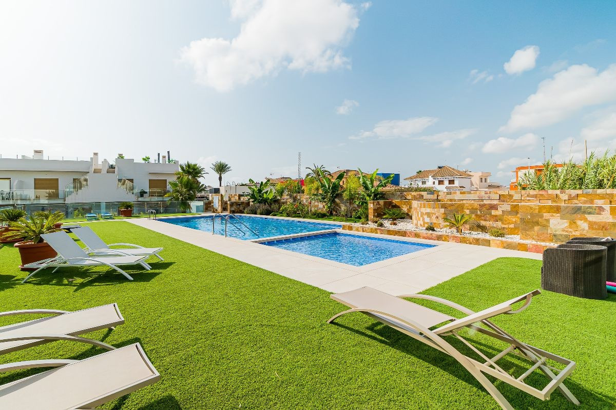 2 Bed Apartment for sale in Pilar De La Horadada Costa Blanca, Alicante, Spain