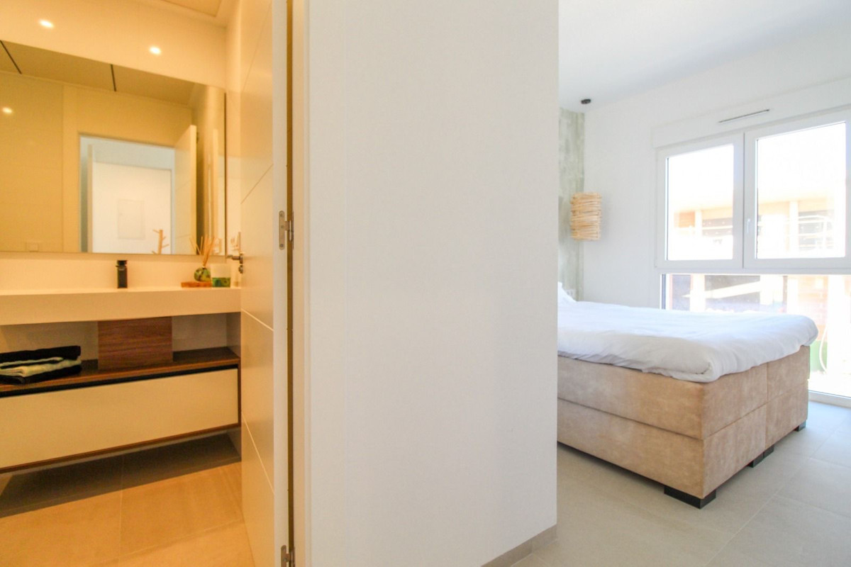 2 Bed Apartment for sale in Dona Pepa Costa Blanca, Alicante, Spain