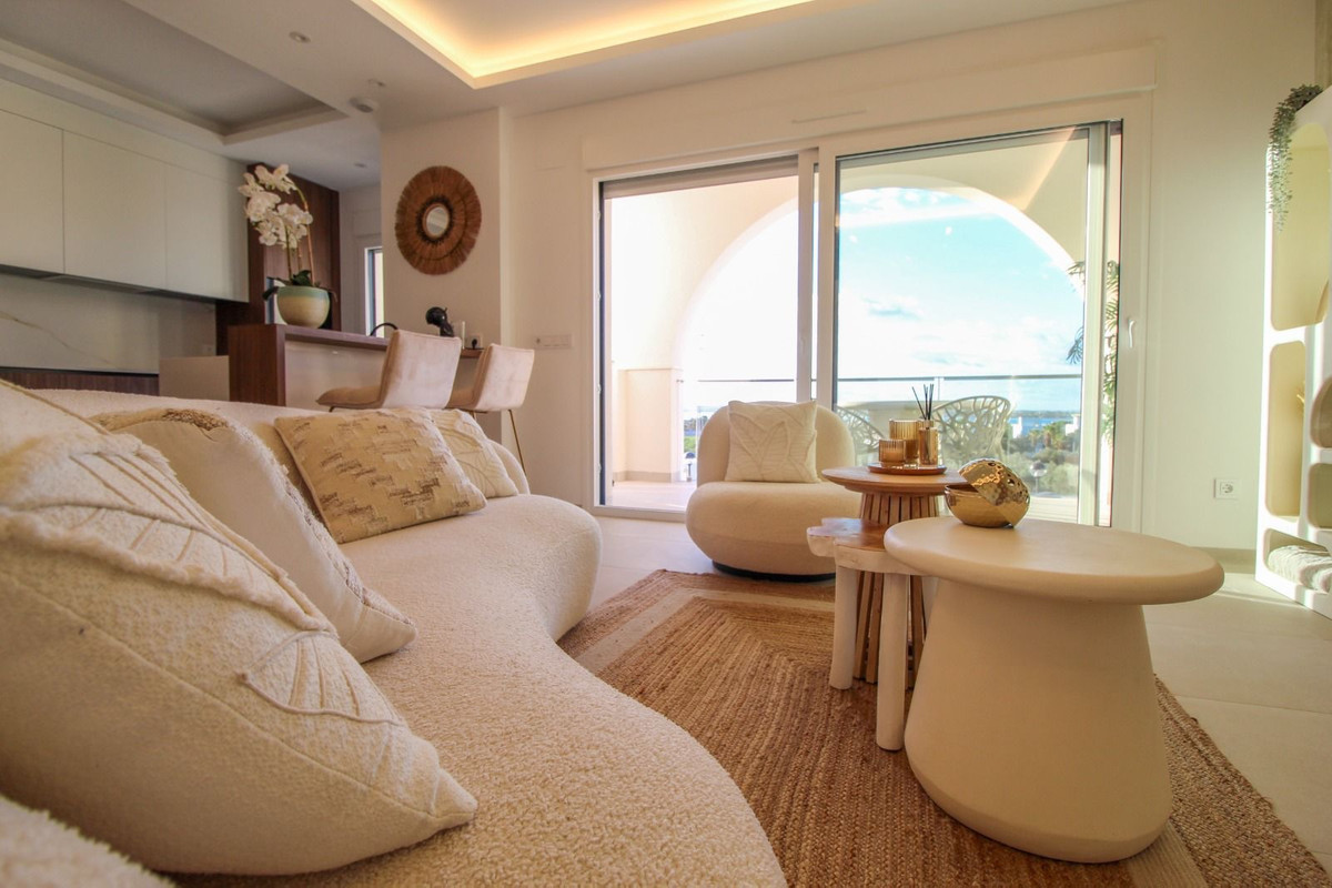 2 Bed Apartment for sale in Dona Pepa Costa Blanca, Alicante, Spain