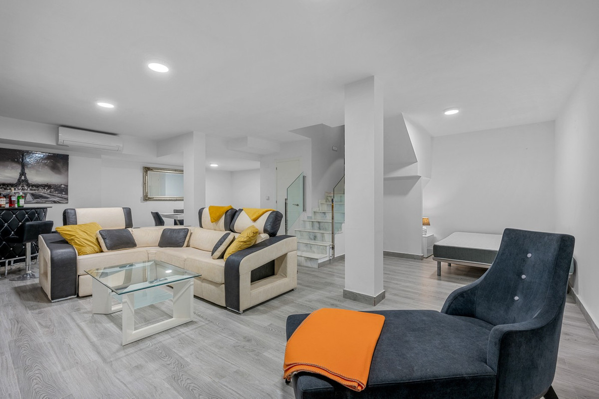 3 Bed Townhouse for sale in Orihuela Costa Costa Blanca, Alicante, Spain