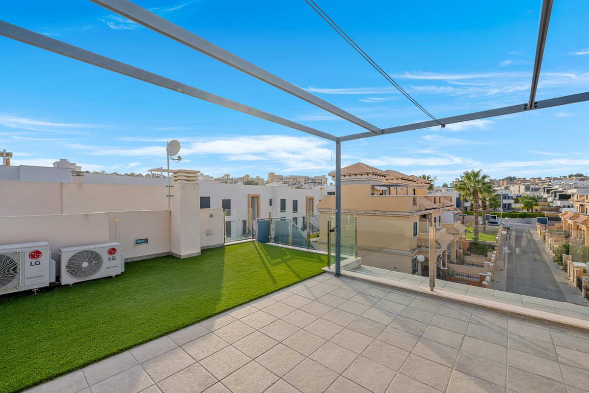 3 Bed Townhouse for sale in Orihuela Costa Costa Blanca, Alicante, Spain