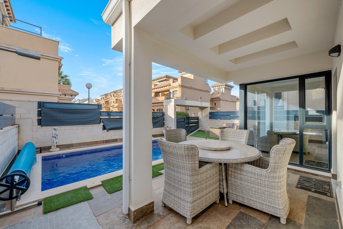 3 Bed Townhouse for sale in Orihuela Costa Costa Blanca, Alicante, Spain