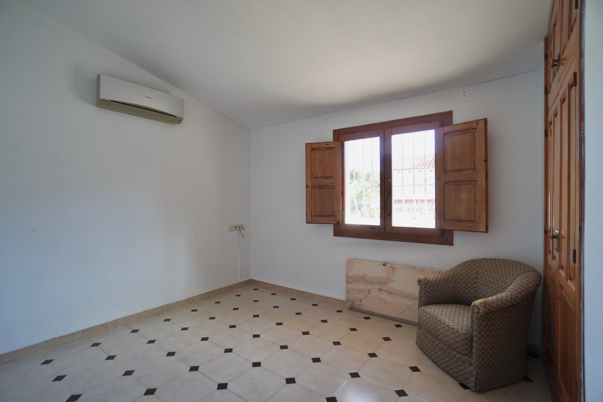 3 Bed Townhouse for sale in La Fustera Costa Blanca, Alicante, Spain