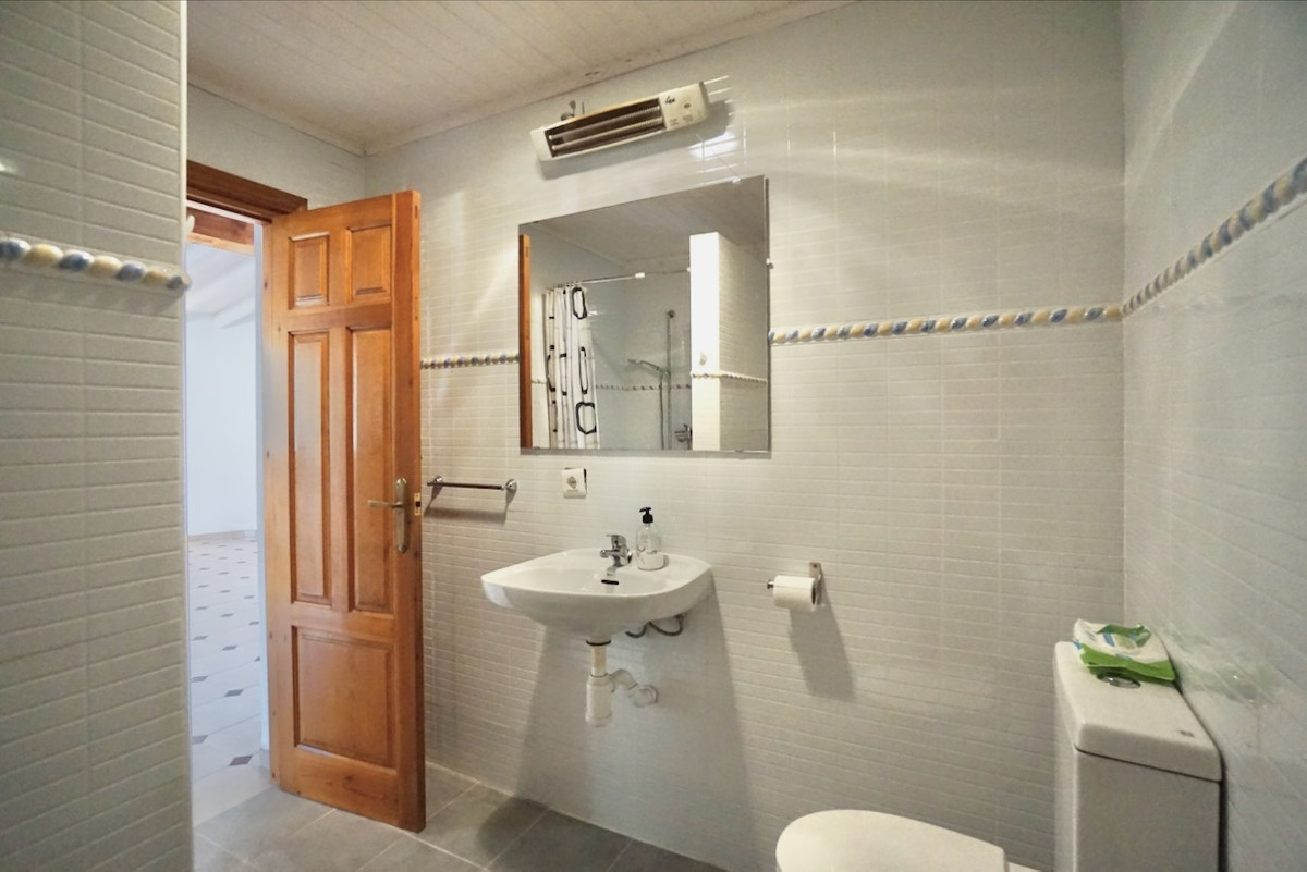 3 Bed Townhouse for sale in La Fustera Costa Blanca, Alicante, Spain