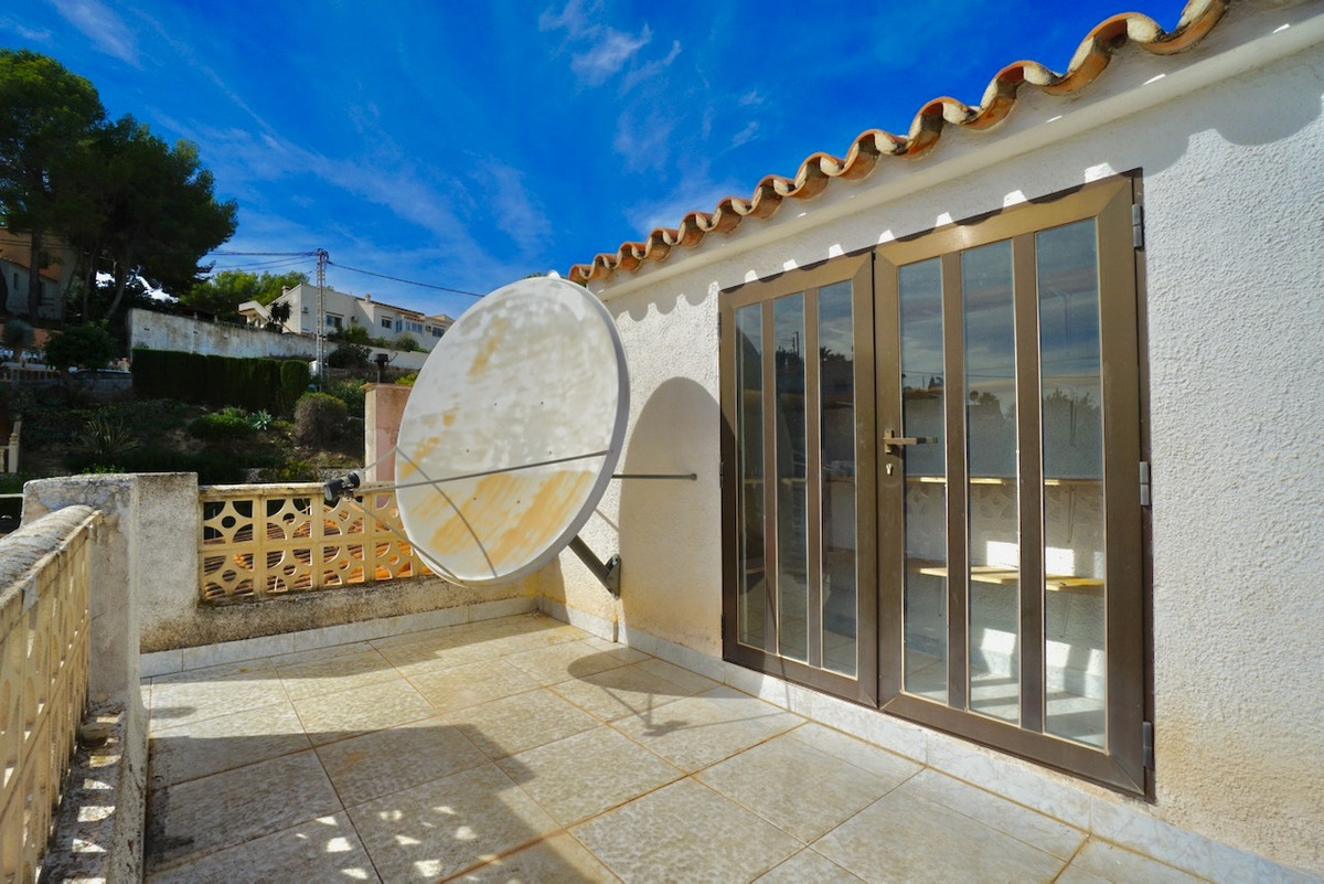 3 Bed Townhouse for sale in La Fustera Costa Blanca, Alicante, Spain