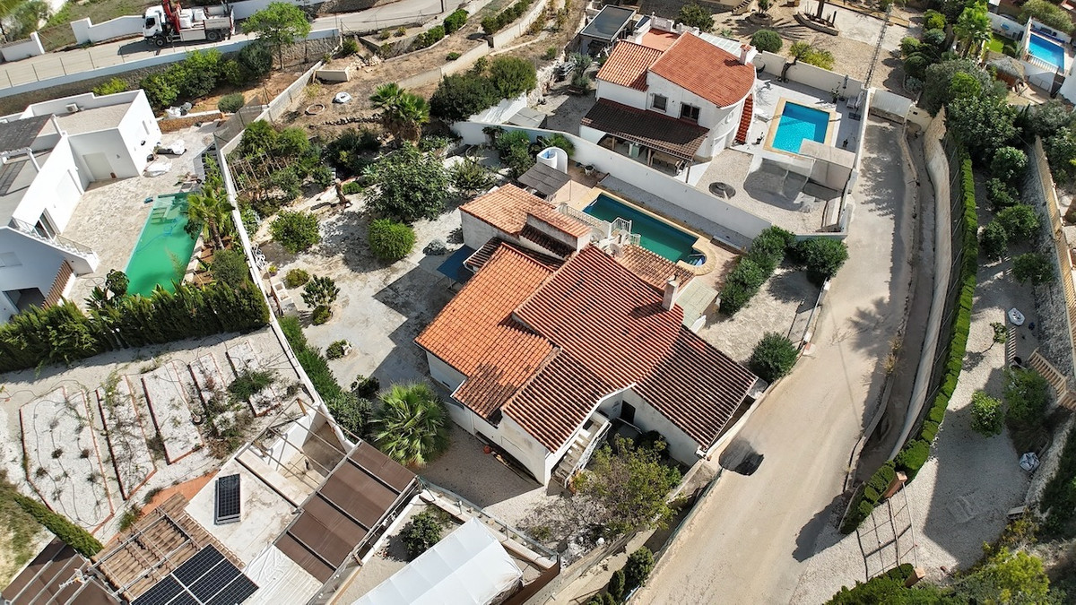 3 Bed Townhouse for sale in La Fustera Costa Blanca, Alicante, Spain