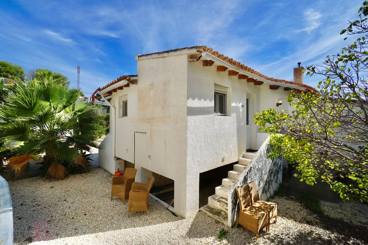 3 Bed Townhouse for sale in La Fustera Costa Blanca, Alicante, Spain