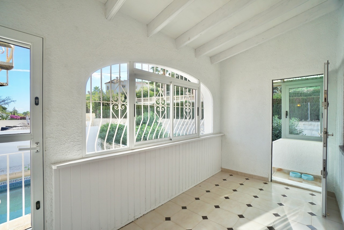 3 Bed Townhouse for sale in La Fustera Costa Blanca, Alicante, Spain
