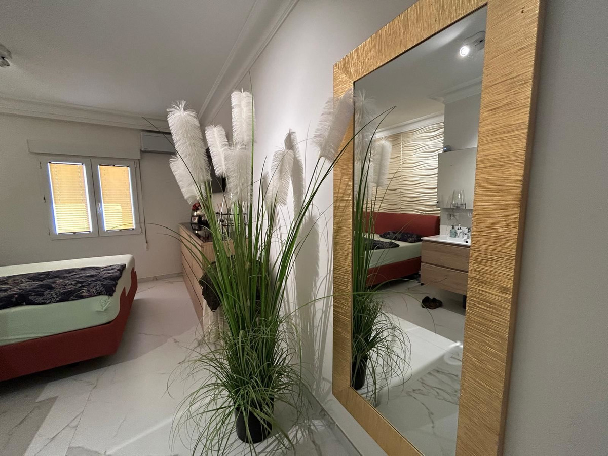 Se vende Apartamento Planta Media de 3 dormitorios en Costa Blanca, Alicante, España