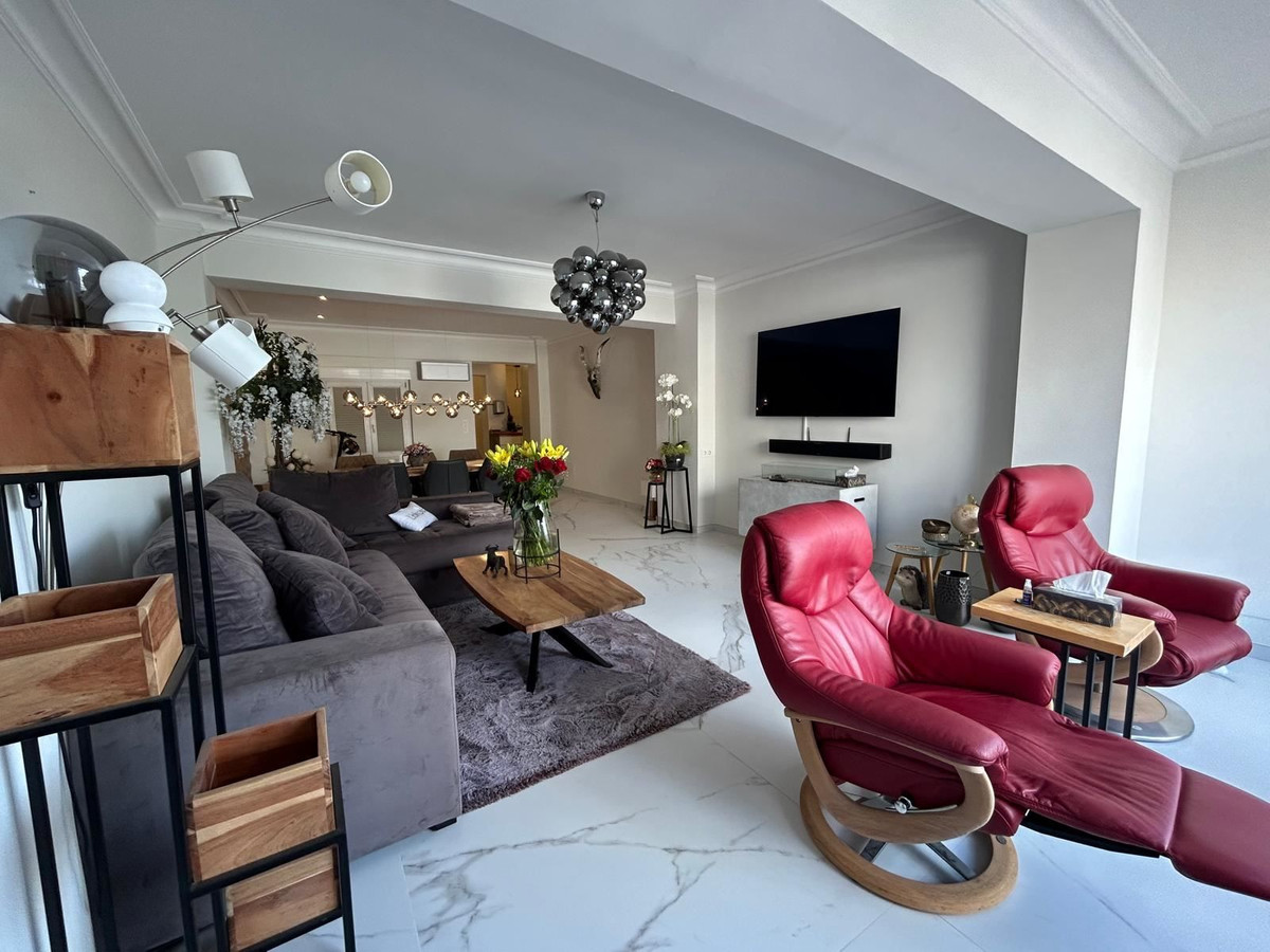 Se vende Apartamento Planta Media de 3 dormitorios en Costa Blanca, Alicante, España