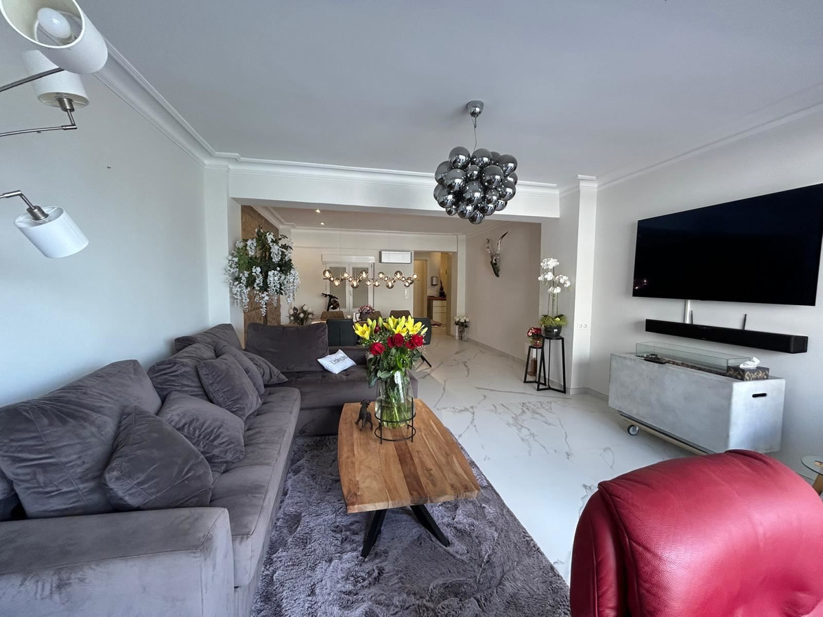 Se vende Apartamento Planta Media de 3 dormitorios en Costa Blanca, Alicante, España