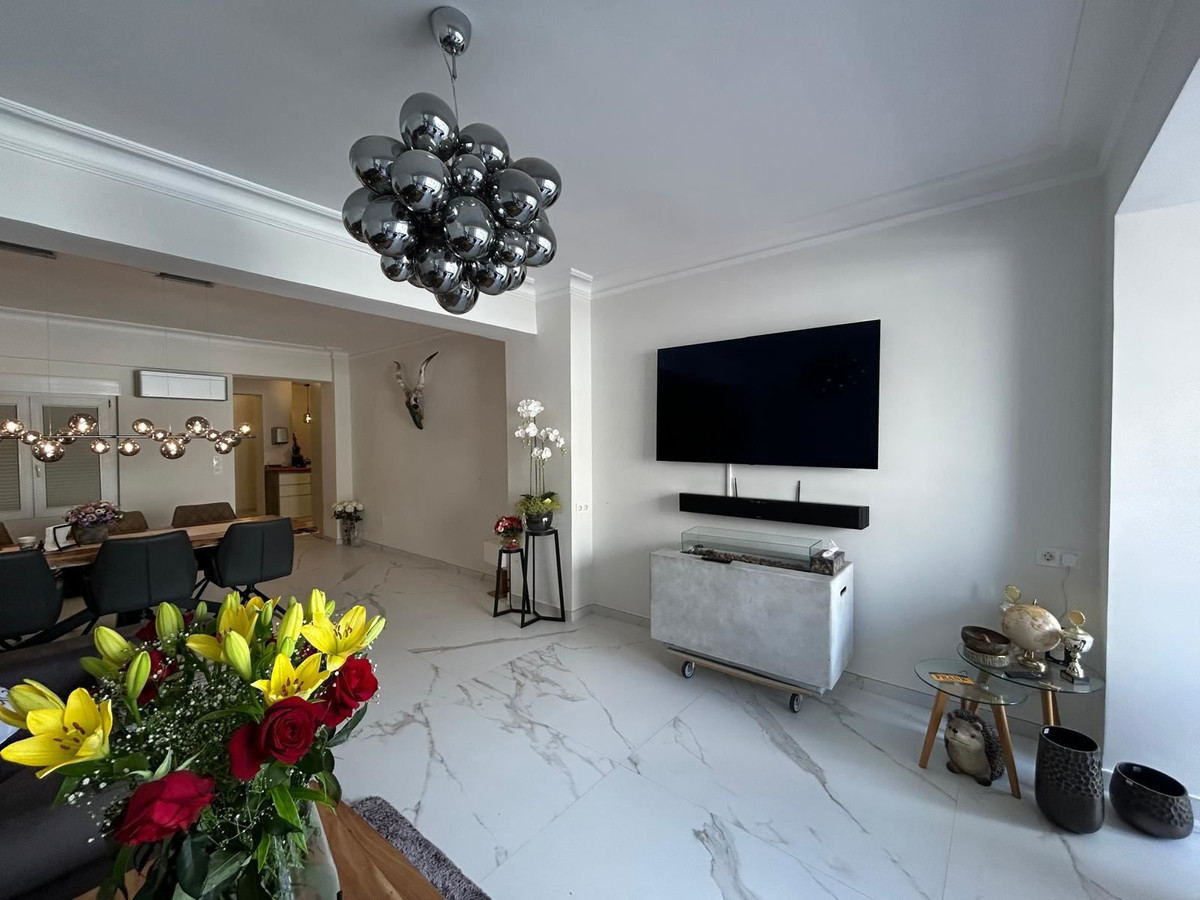 Se vende Apartamento Planta Media de 3 dormitorios en Costa Blanca, Alicante, España