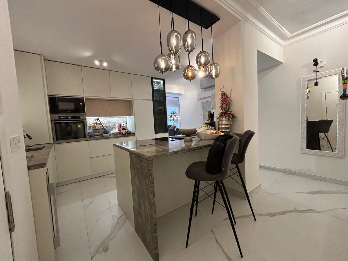 Se vende Apartamento Planta Media de 3 dormitorios en Costa Blanca, Alicante, España