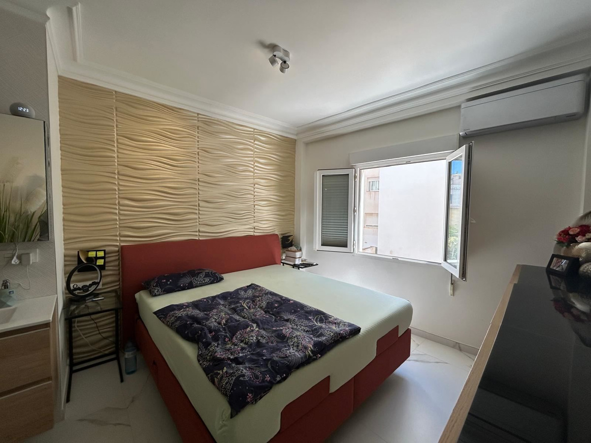 Se vende Apartamento Planta Media de 3 dormitorios en Costa Blanca, Alicante, España
