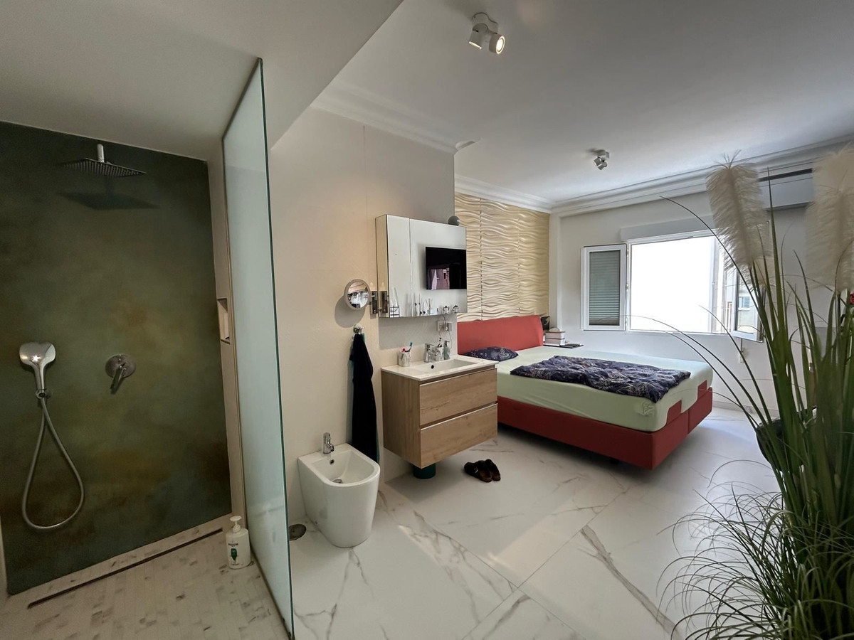Se vende Apartamento Planta Media de 3 dormitorios en Costa Blanca, Alicante, España