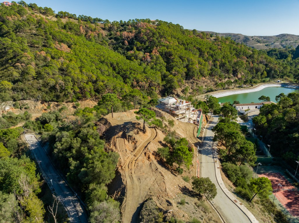 Plots for sale in Benahavís Costa Del Sol, Málaga, Spain