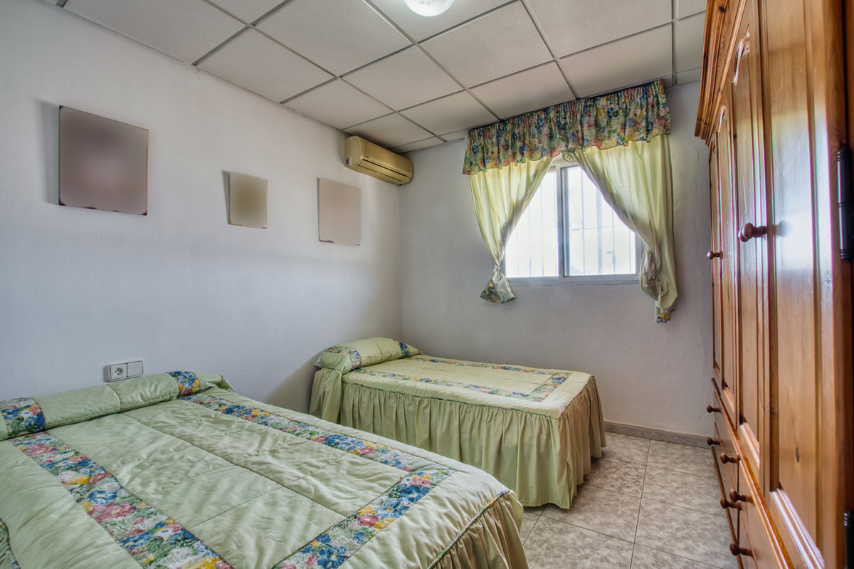 4 Bed Townhouse for sale in El Tomillar Málaga Ciudad, Málaga, Spain